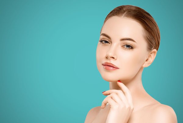 sculptura faciala acid hialuronic - skinmed clinic