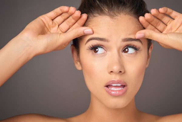 Vârsta potrivită și riscurile excesului de toxină botulinică skinmed clinic