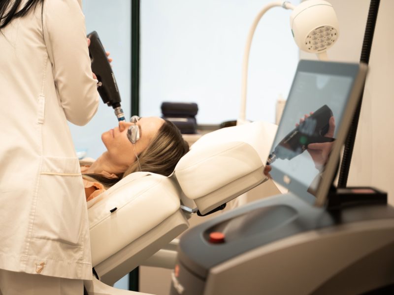rejuvenare alma clearlift skinmed clinic
